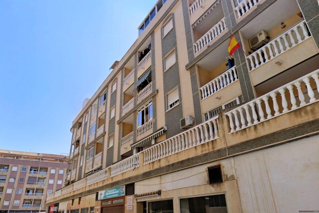 Apartment w Torrevieja - oferta MLSC3925226