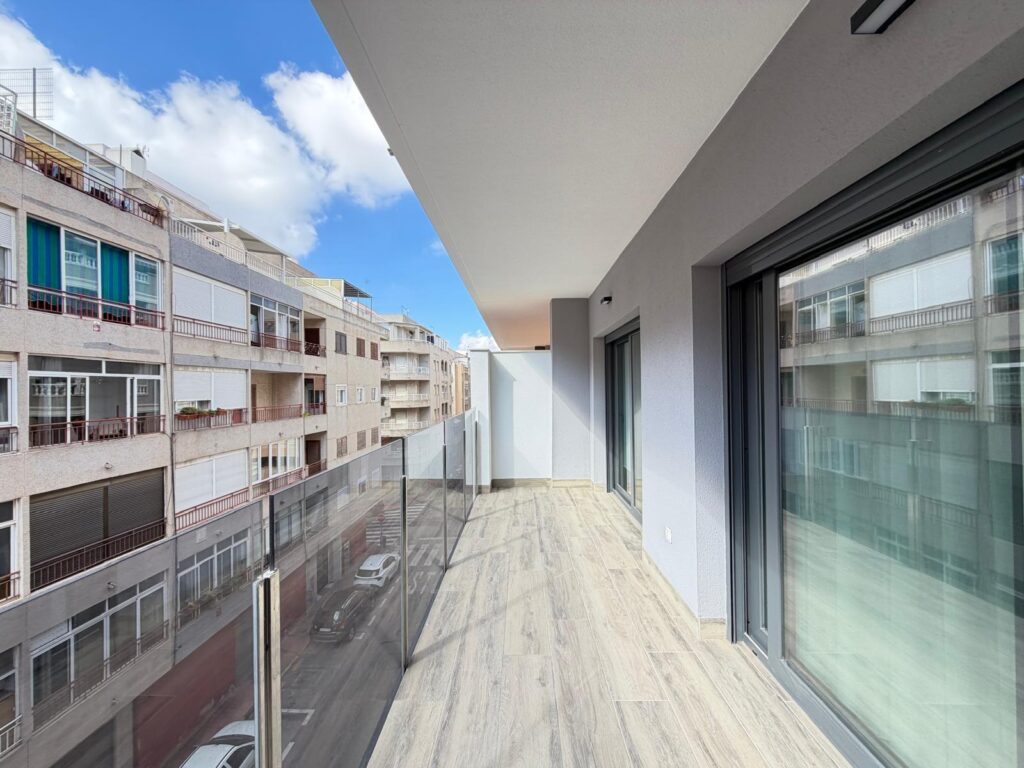 Apartment w Torrevieja - oferta MLSC6904512