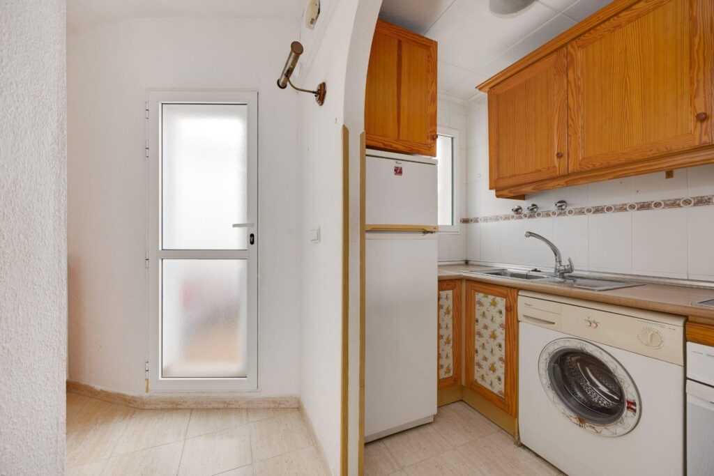 Apartment w Torrevieja - oferta MLSC7083231