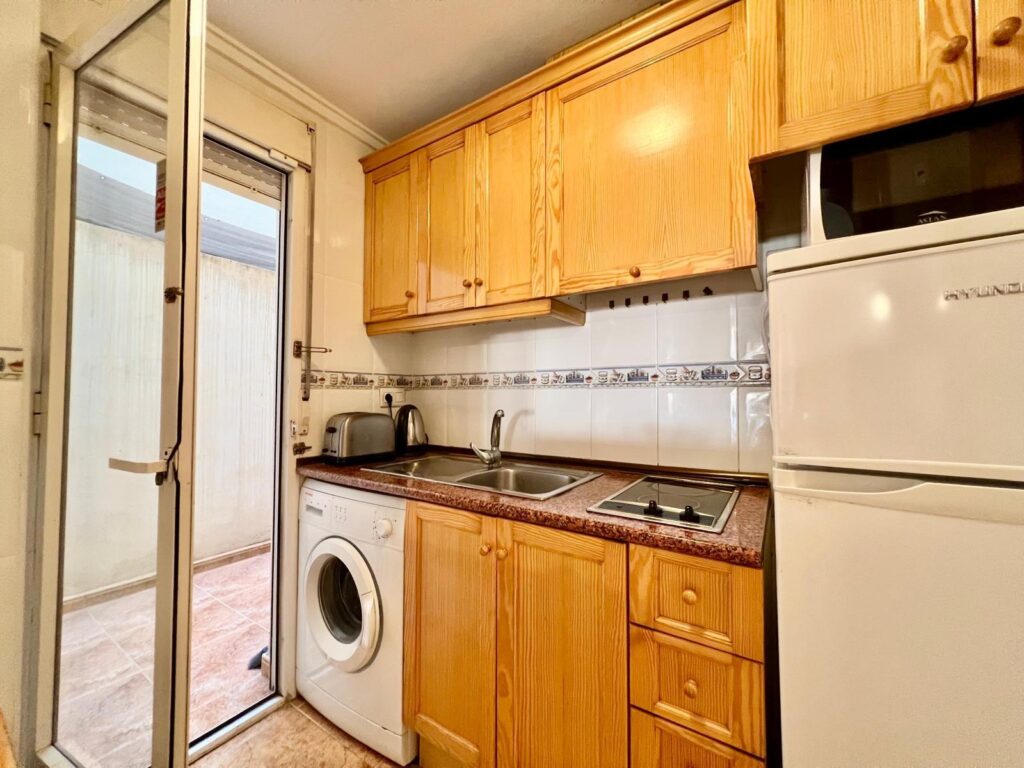 Apartment w Torrevieja - oferta MLSC9046440