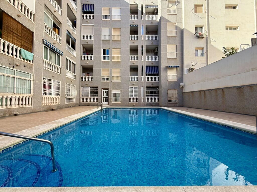 Apartment w Torrevieja - oferta MLSC941889