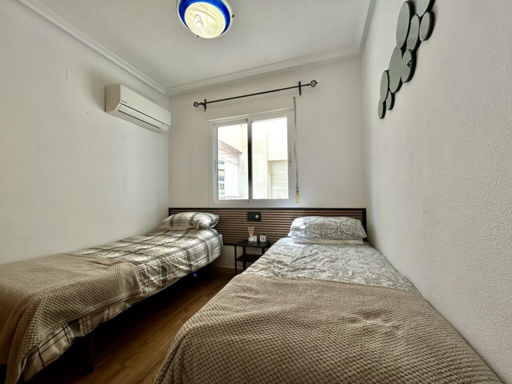 Apartment w Villamartin - oferta MLSC7038615