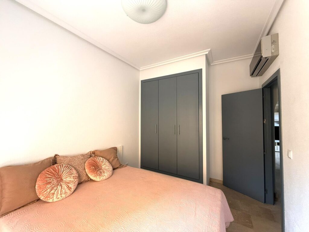 Bungalow w Orihuela Costa - oferta MLSC2468532