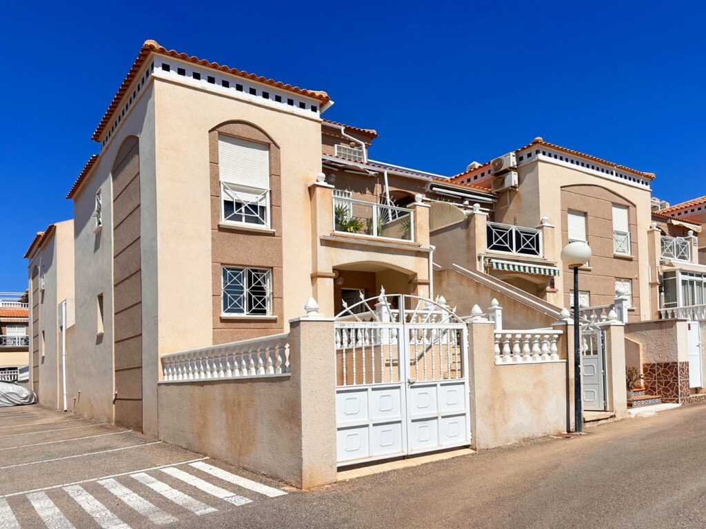 Bungalow w Torrevieja - oferta MLSC6739071