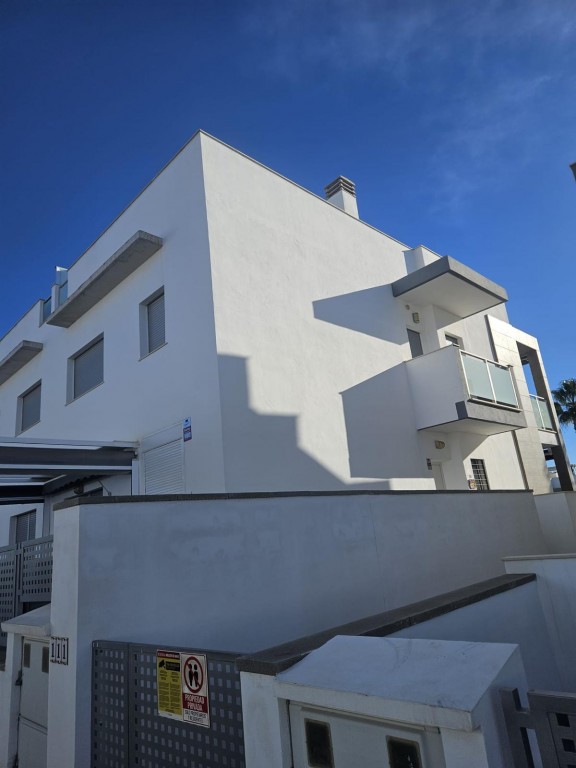 Semi Detached w Torrevieja - oferta MLSC9224491