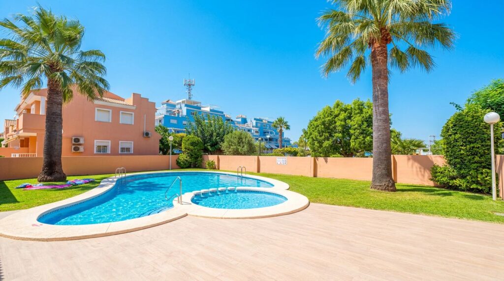 Town House w El Vergel - oferta MLSC2162614