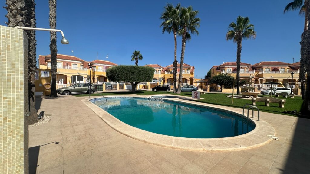 Town House w Orihuela Costa - oferta MLSC7905726