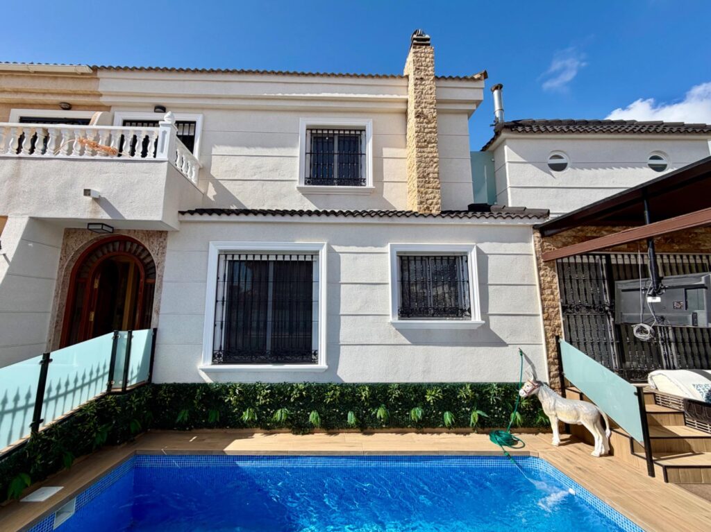 Town House w Orihuela Costa - oferta MLSC9601961