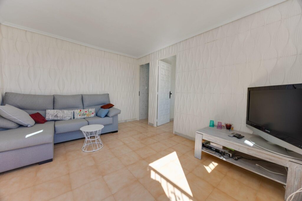 Town House w San Fulgencio - oferta MLSC7479139