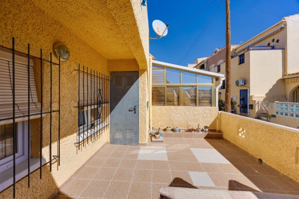 Town House w San Fulgencio - oferta MLSC7479139