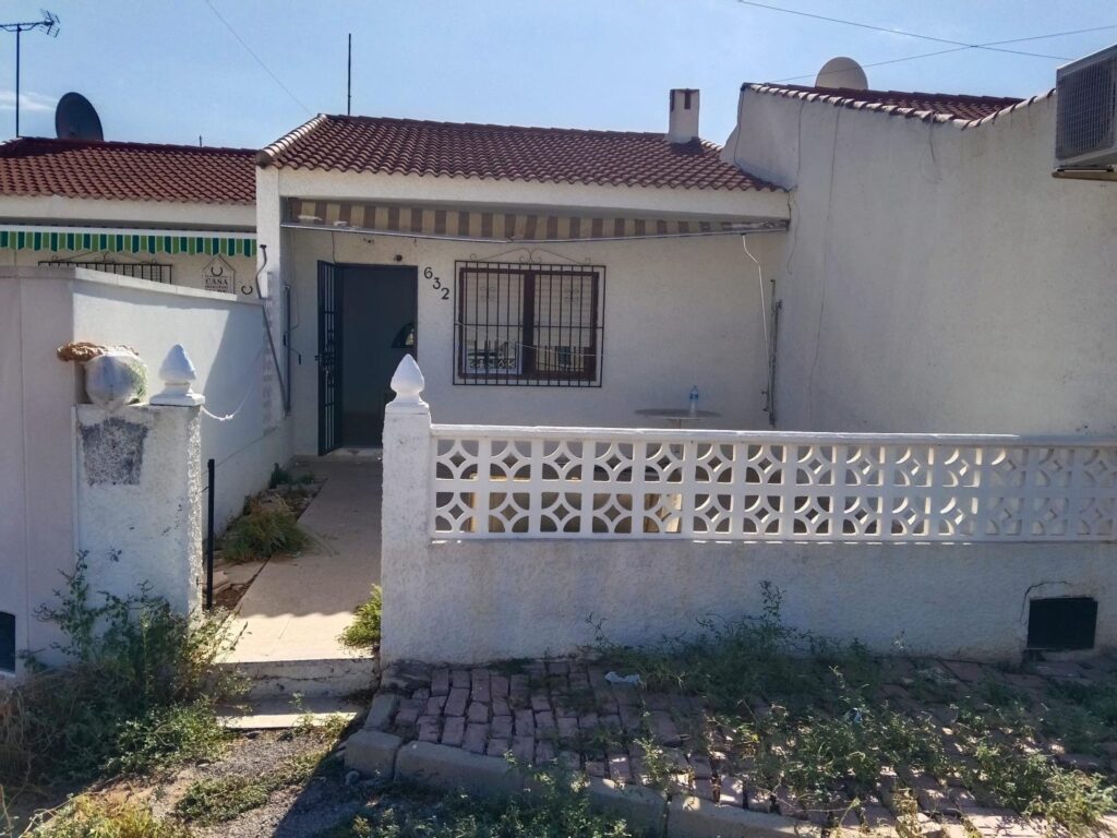 Town House w Torrevieja - oferta MLSC3504108
