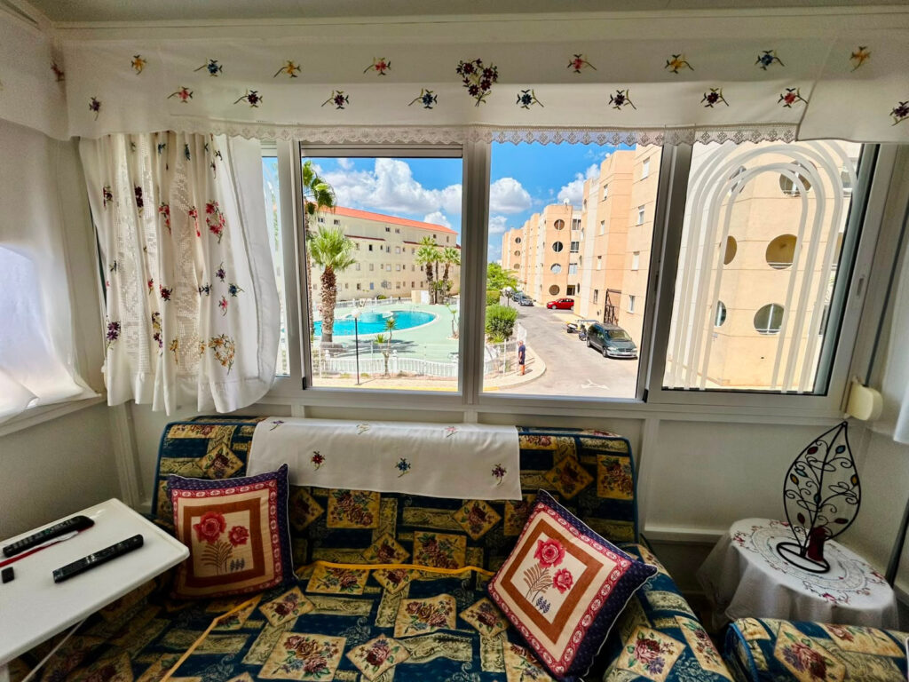 Town House w Torrevieja - oferta MLSC3710002