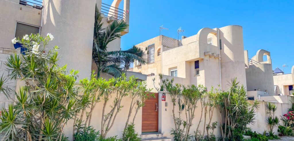 Town House w Torrevieja - oferta MLSC8727655