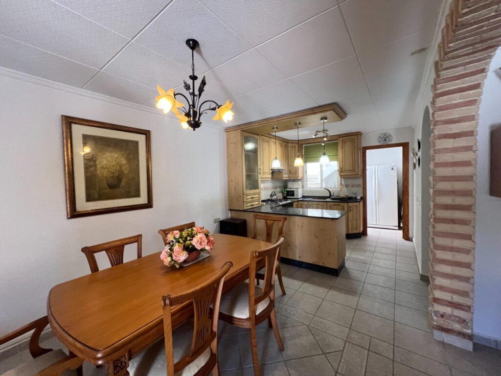 Town House w Torrevieja - oferta MLSC9335409