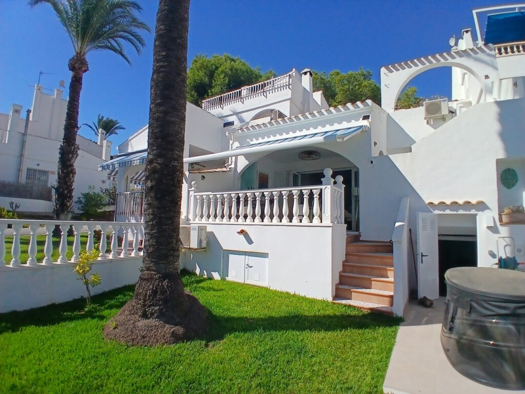 Town House w Villamartin - oferta MLSC6996052