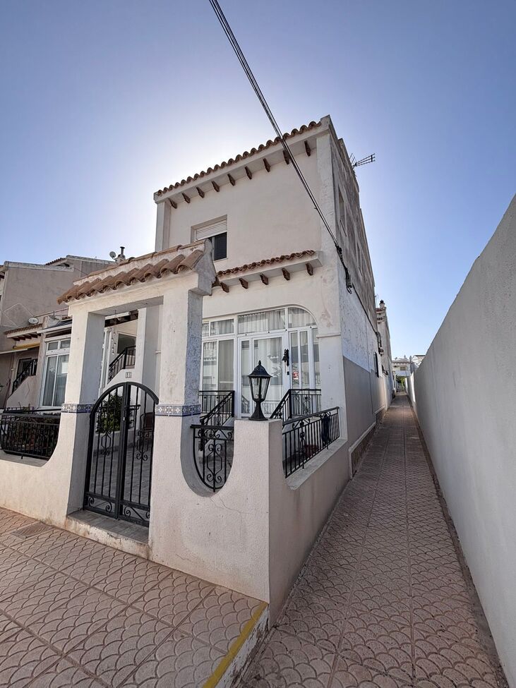 Town House w Villamartin - oferta MLSC9082111
