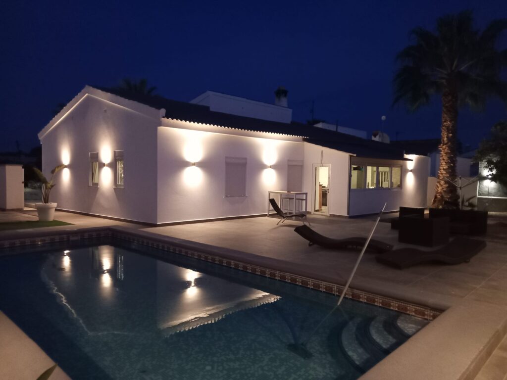 Villa w Cabo Roig - oferta MLSC6601936