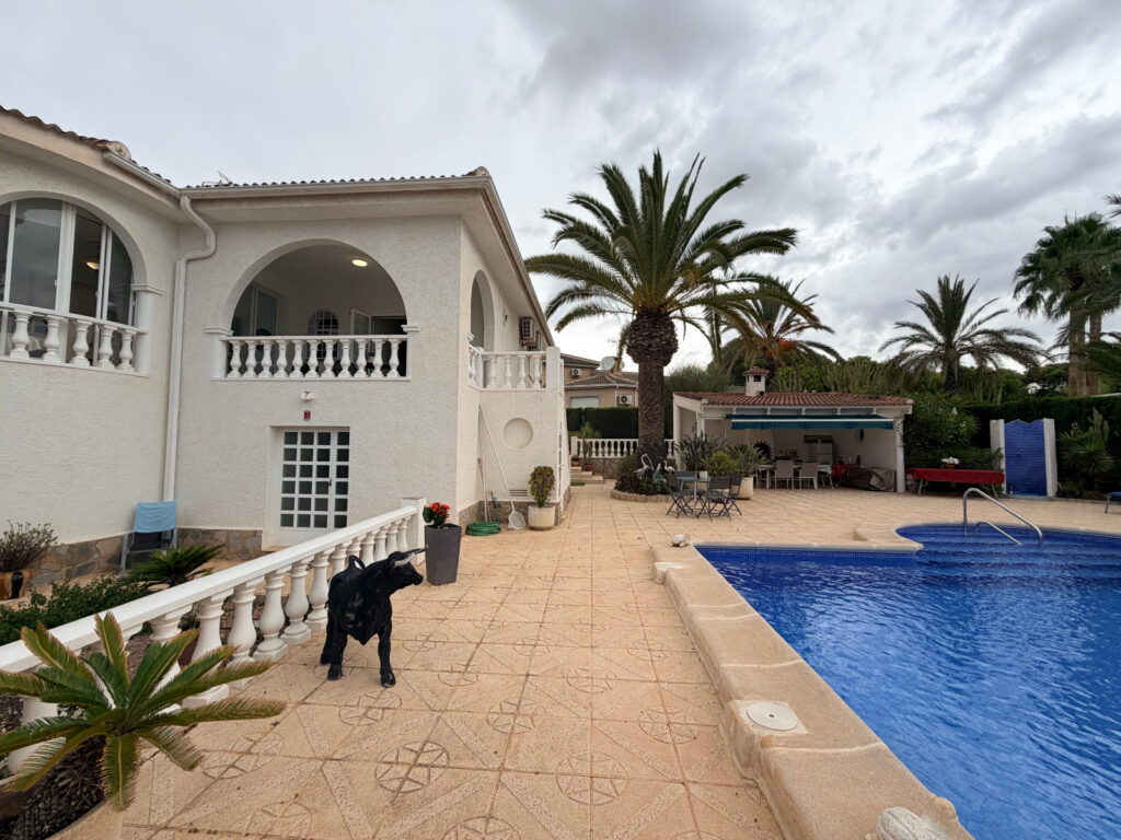 Villa w Ciudad Quesada - oferta MLSC4126324