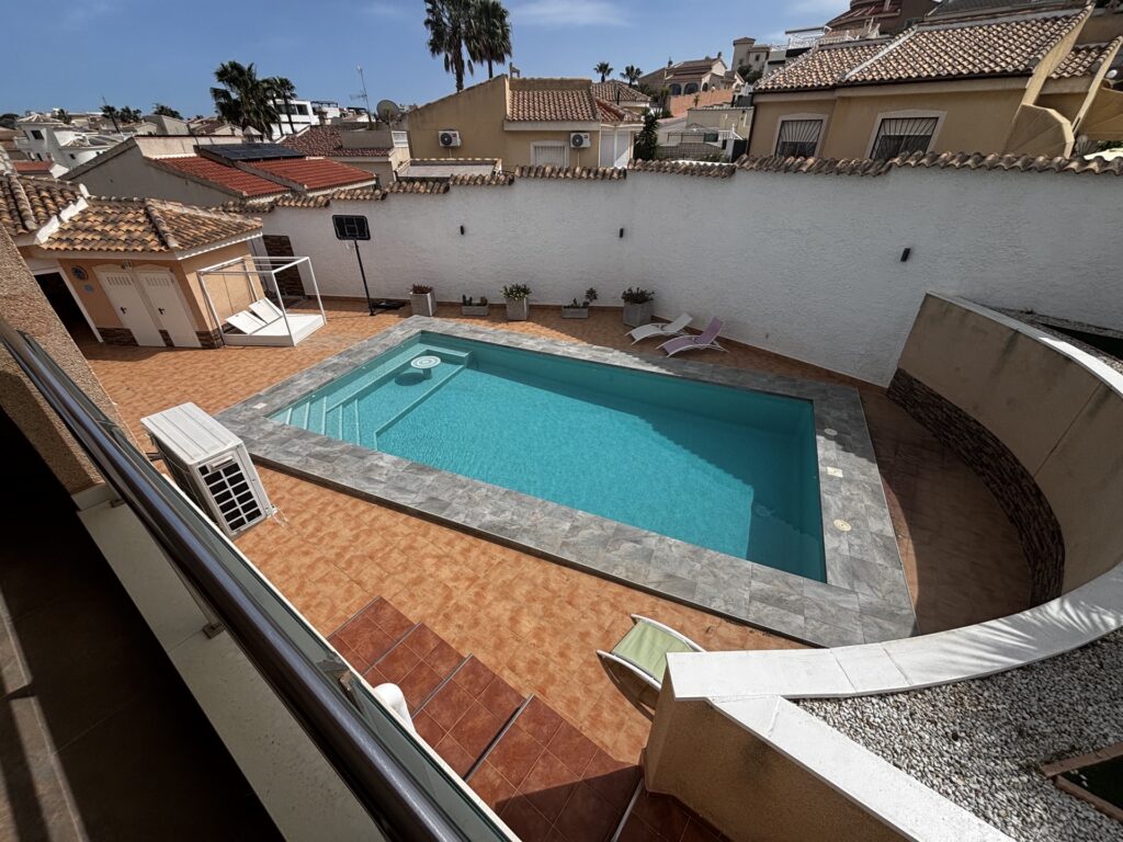 Villa w Ciudad Quesada - oferta MLSC4893316
