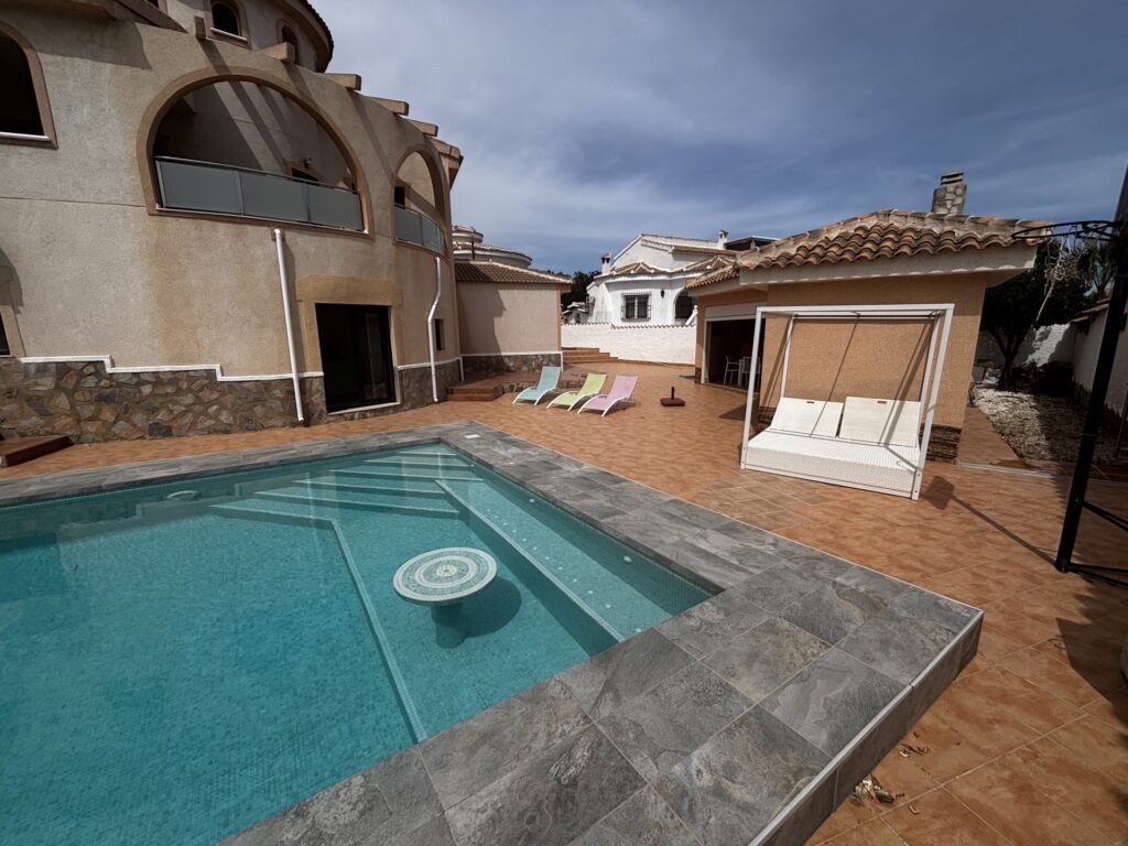 Villa w Ciudad Quesada - oferta MLSC4893316