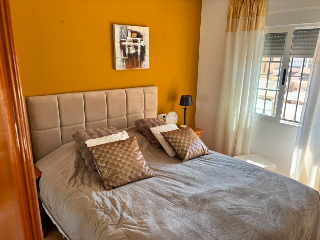 Villa w El Raso - oferta MLSC2080826