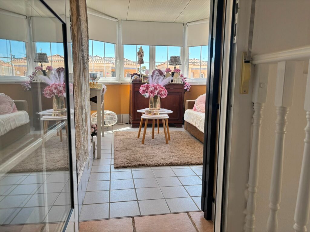 Villa w El Raso - oferta MLSC2080826