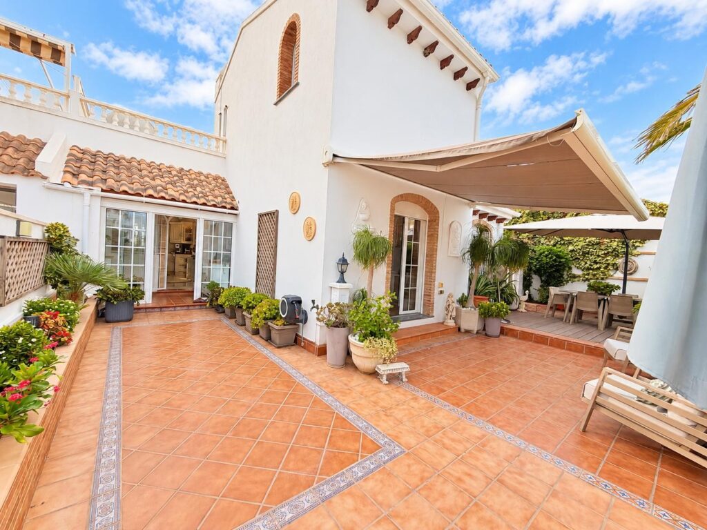 Villa w Orihuela Costa - oferta MLSC7099054