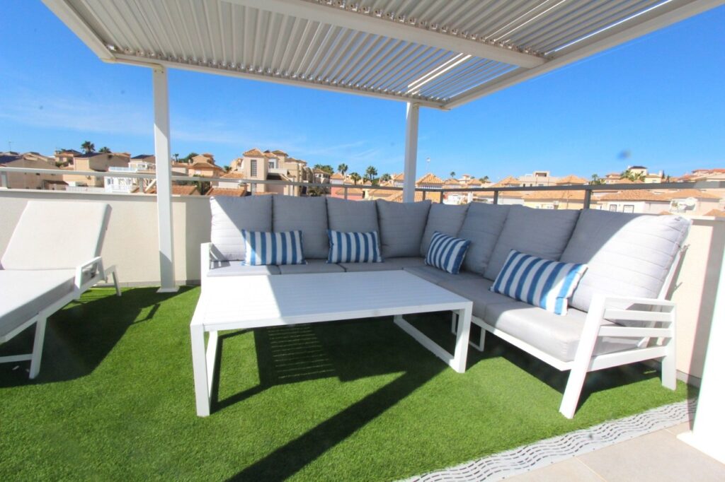 Villa w Villamartin - oferta MLSC4052349