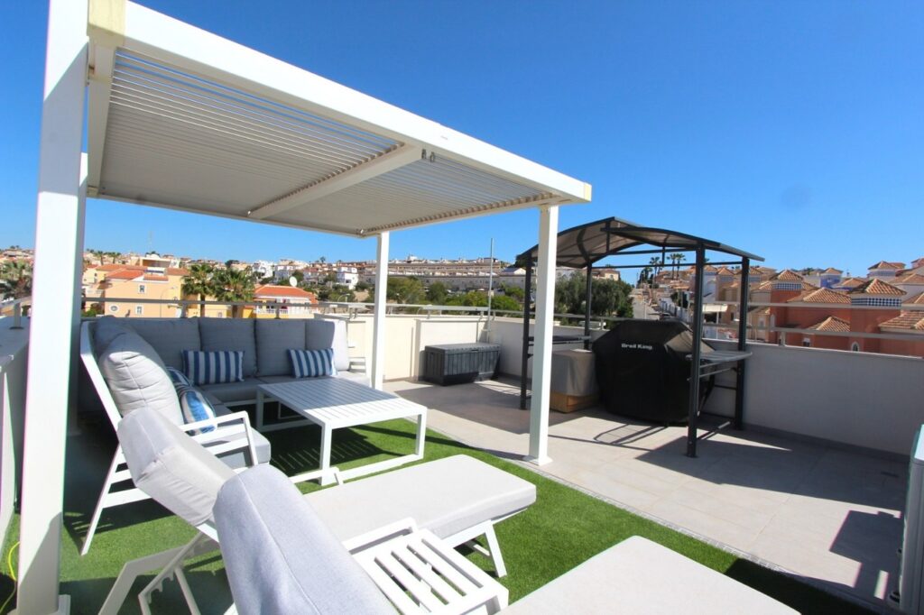 Villa w Villamartin - oferta MLSC4052349