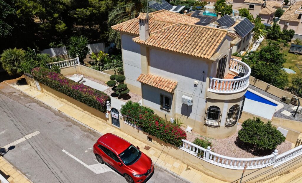 Villa w Villamartin - oferta MLSC9532346