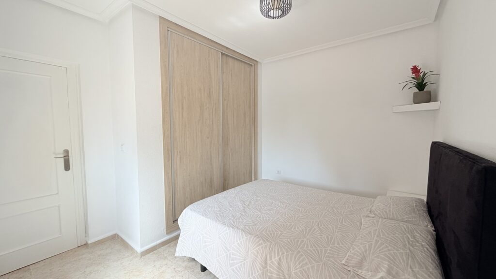 Villa w Villamartin - oferta MLSC9532346
