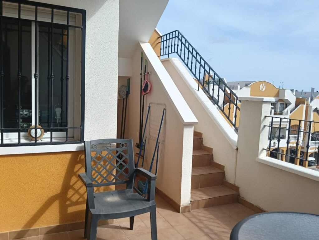 Apartment w Los Montesinos - oferta MLSC9775761