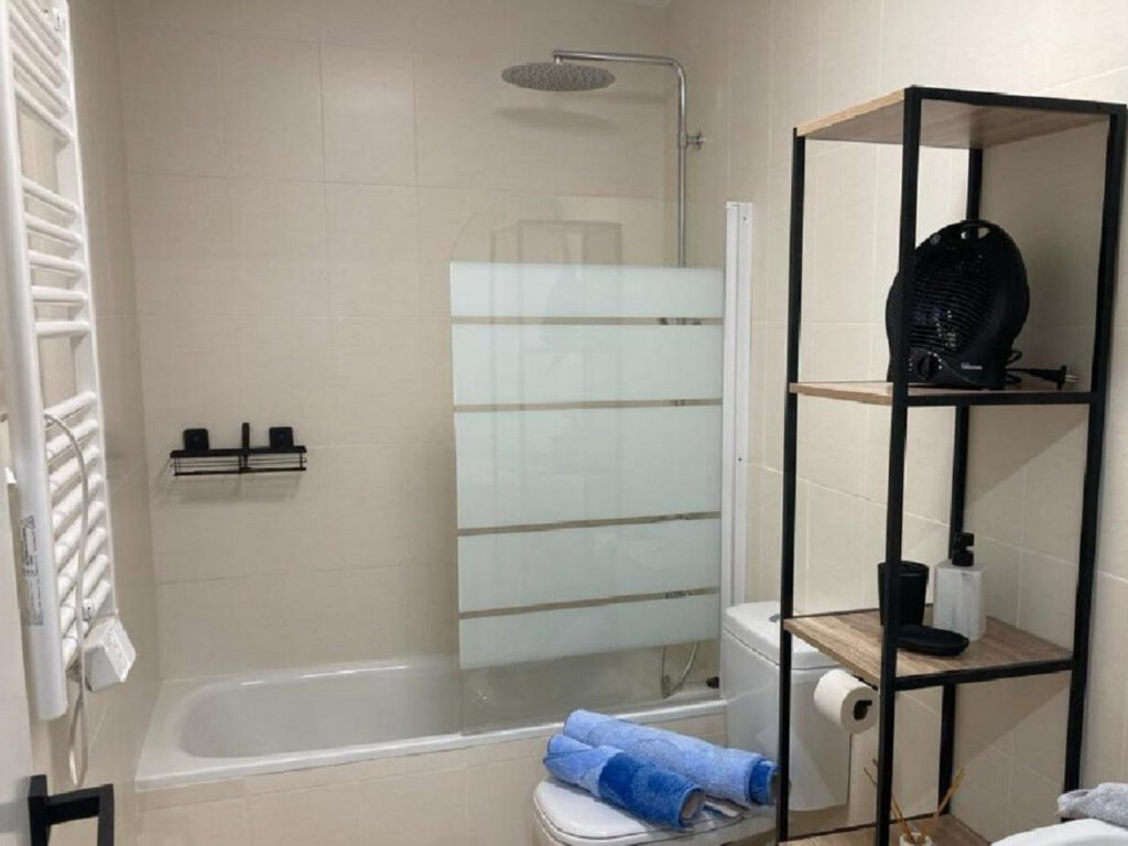Apartment w Roldan - oferta MLSC4309035