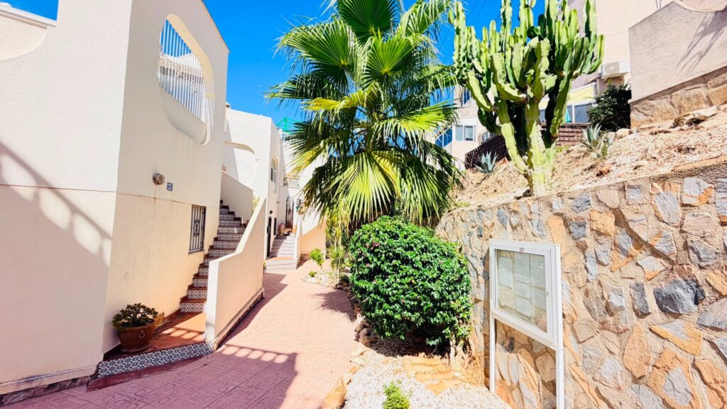 Apartment w San Miguel de Salinas - oferta MLSC3483583