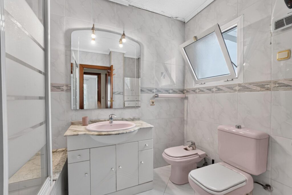 Apartment w Torrevieja - oferta MLSC1174570