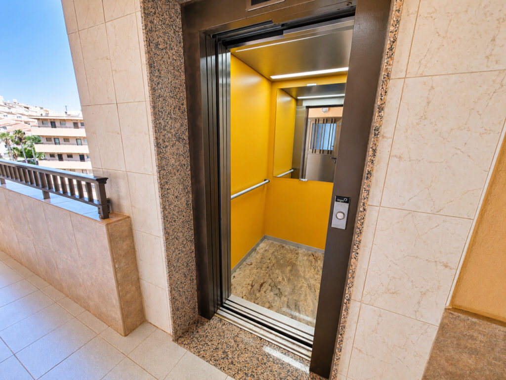 Apartment w Torrevieja - oferta MLSC2490928