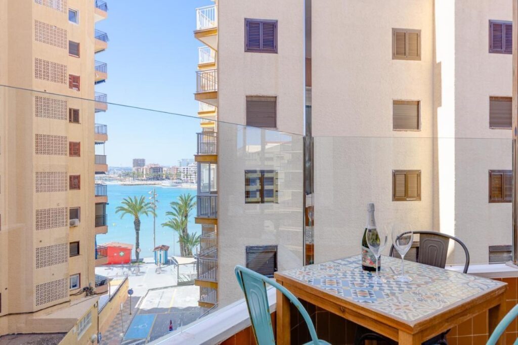 Apartment w Torrevieja - oferta MLSC2931209