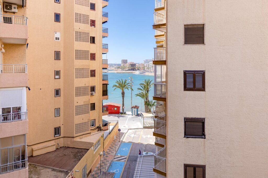 Apartment w Torrevieja - oferta MLSC2931209