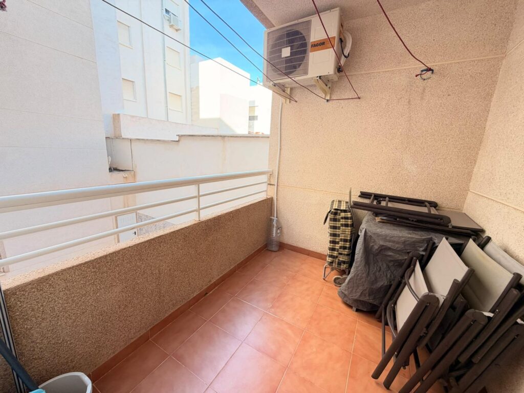Apartment w Torrevieja - oferta MLSC2977050