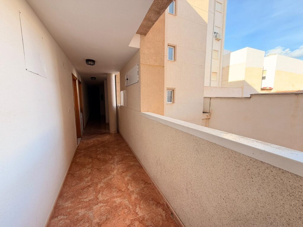 Apartment w Torrevieja - oferta MLSC2977050