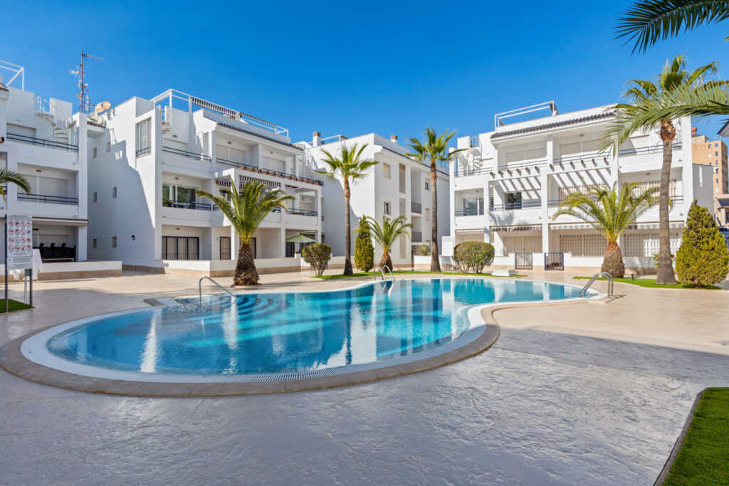 Apartment w Torrevieja - oferta MLSC3815569
