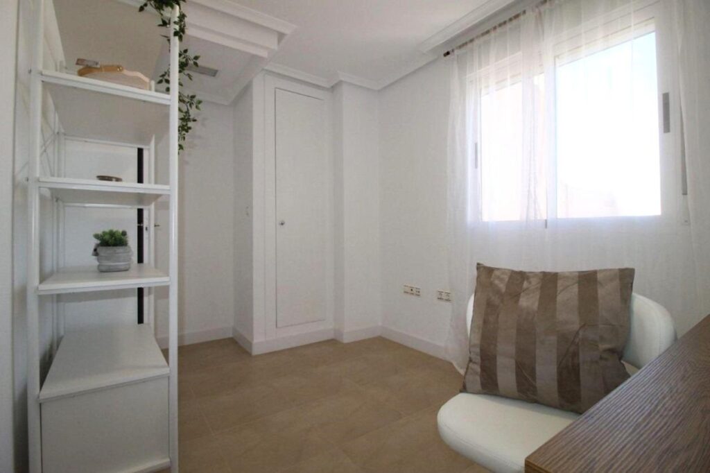Apartment w Torrevieja - oferta MLSC4153604