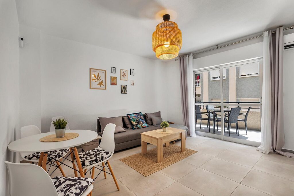 Apartment w Torrevieja - oferta MLSC8636374