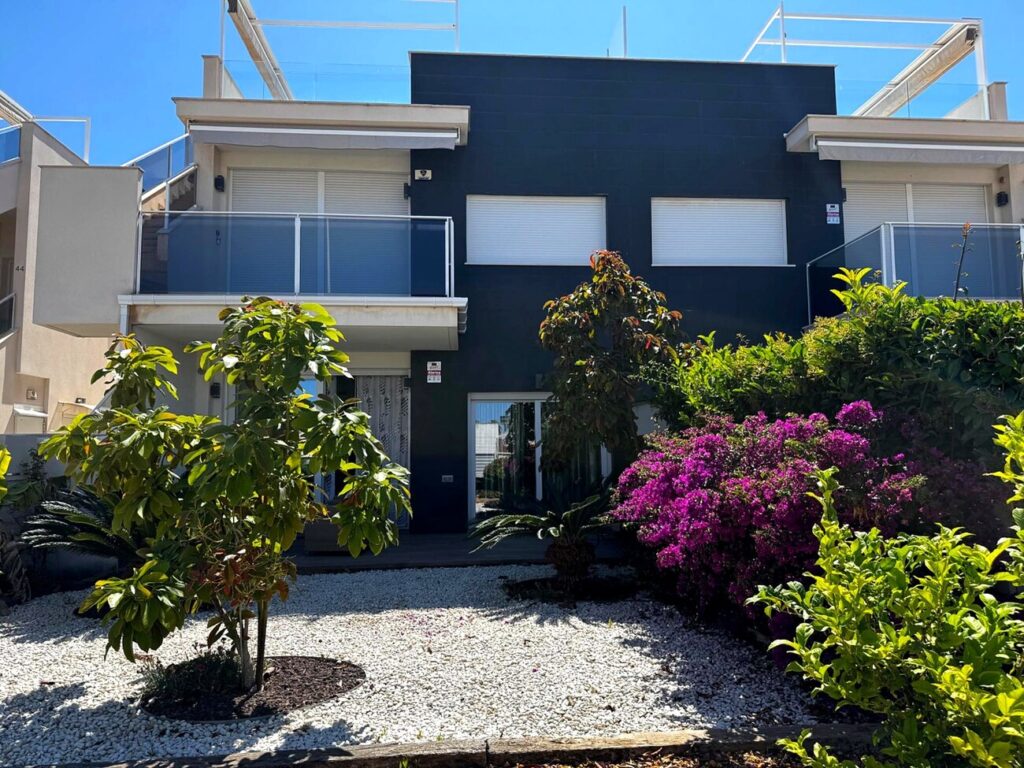 Apartment w Torrevieja - oferta MLSC9354569