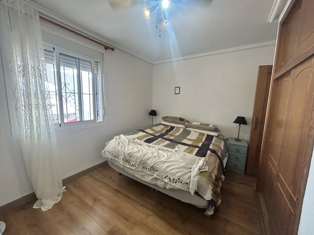 Bungalow w Camposol - oferta MLSC2915305