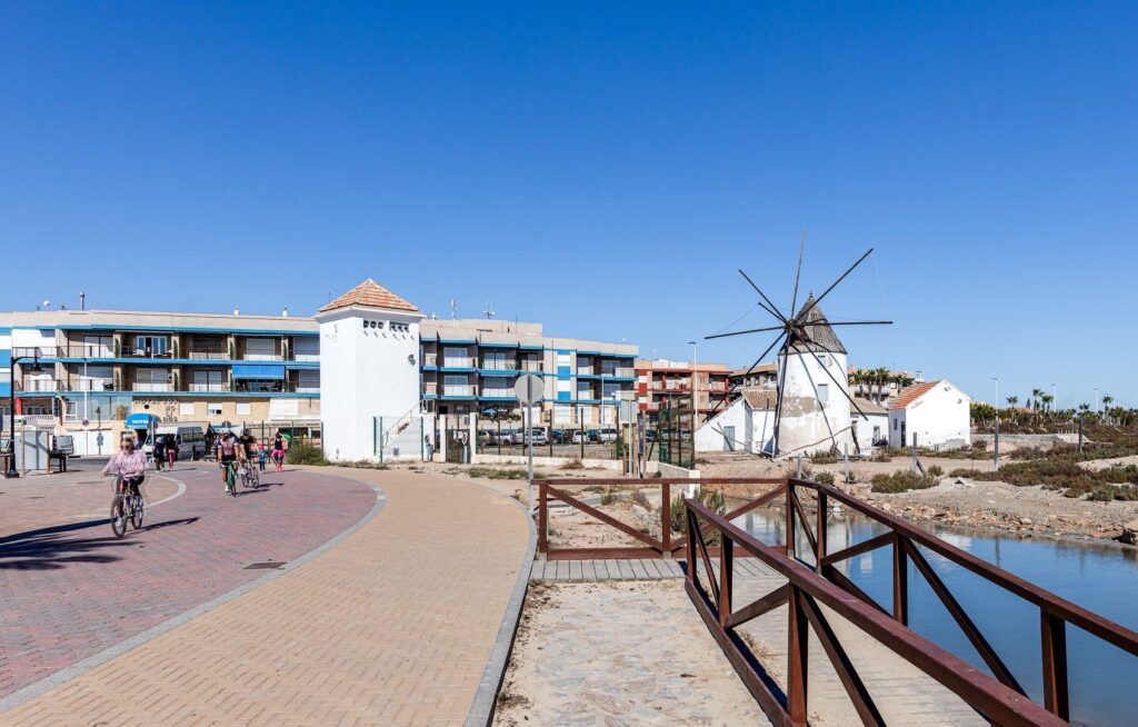 Bungalow w San Pedro del Pinatar - oferta MLSC6723699