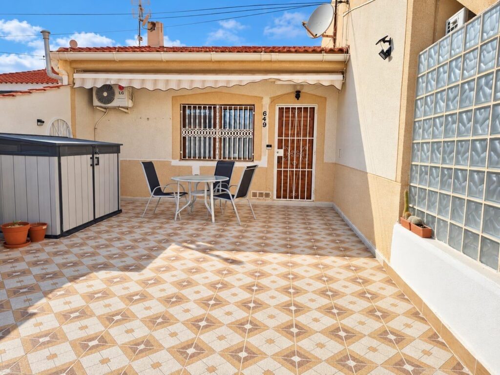 Bungalow w Torrevieja - oferta MLSC6845012