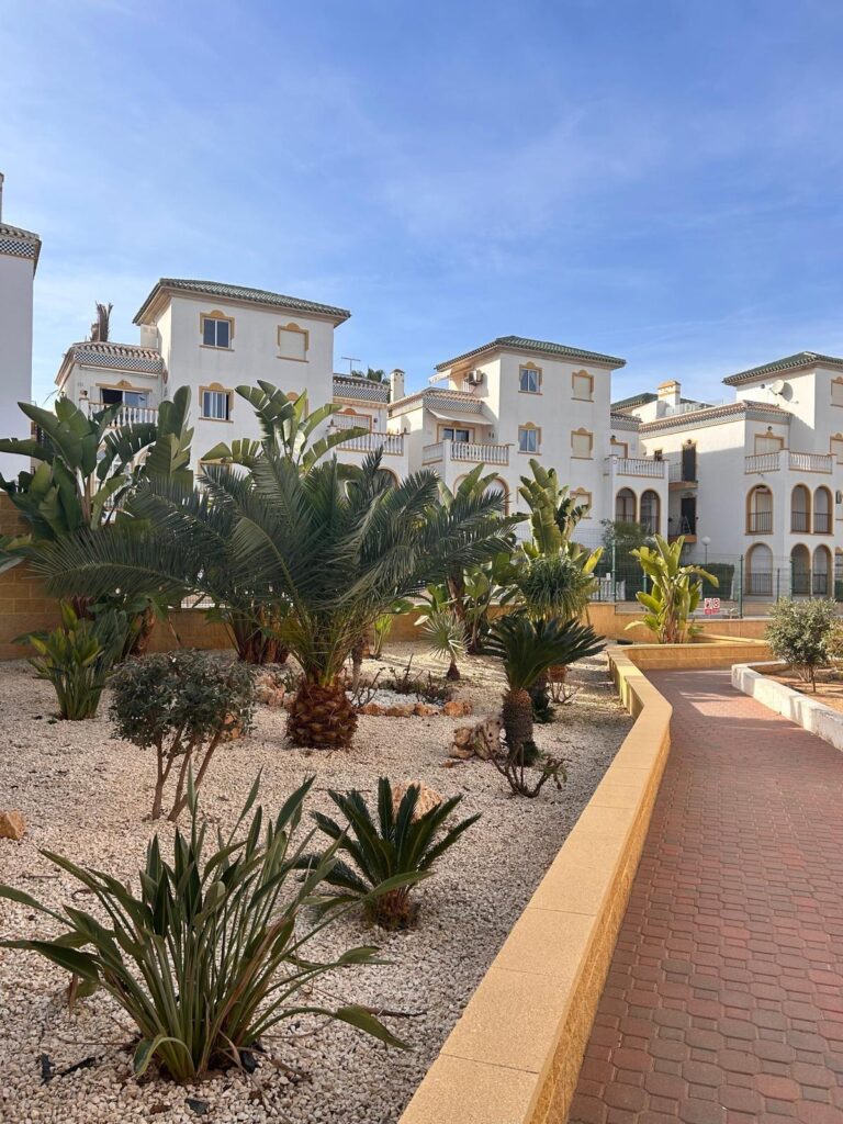 Bungalow w Torrevieja - oferta MLSC7666777