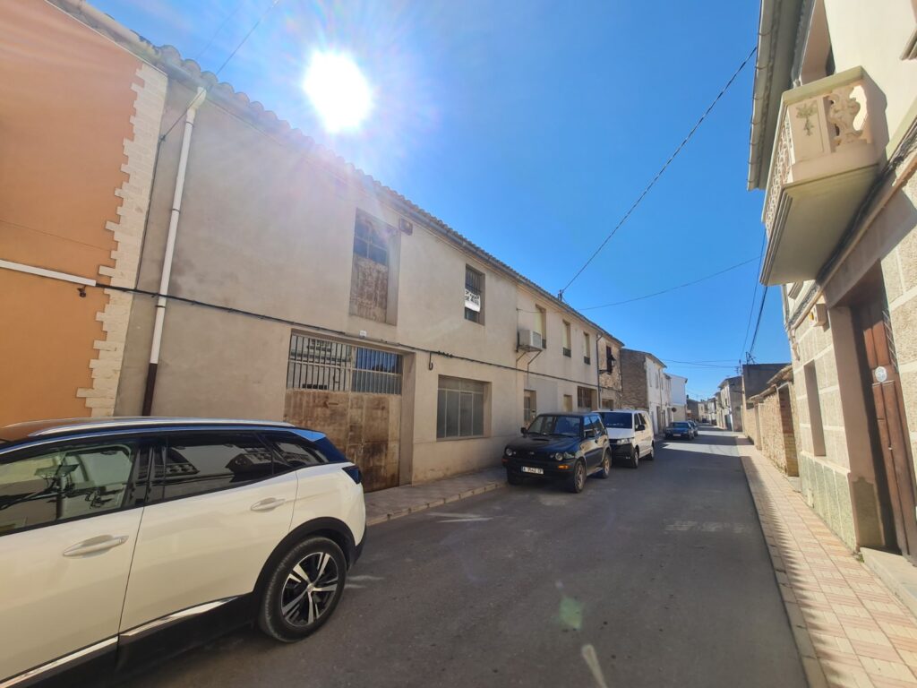 Commercial w Beneixama - oferta MLSC3701892