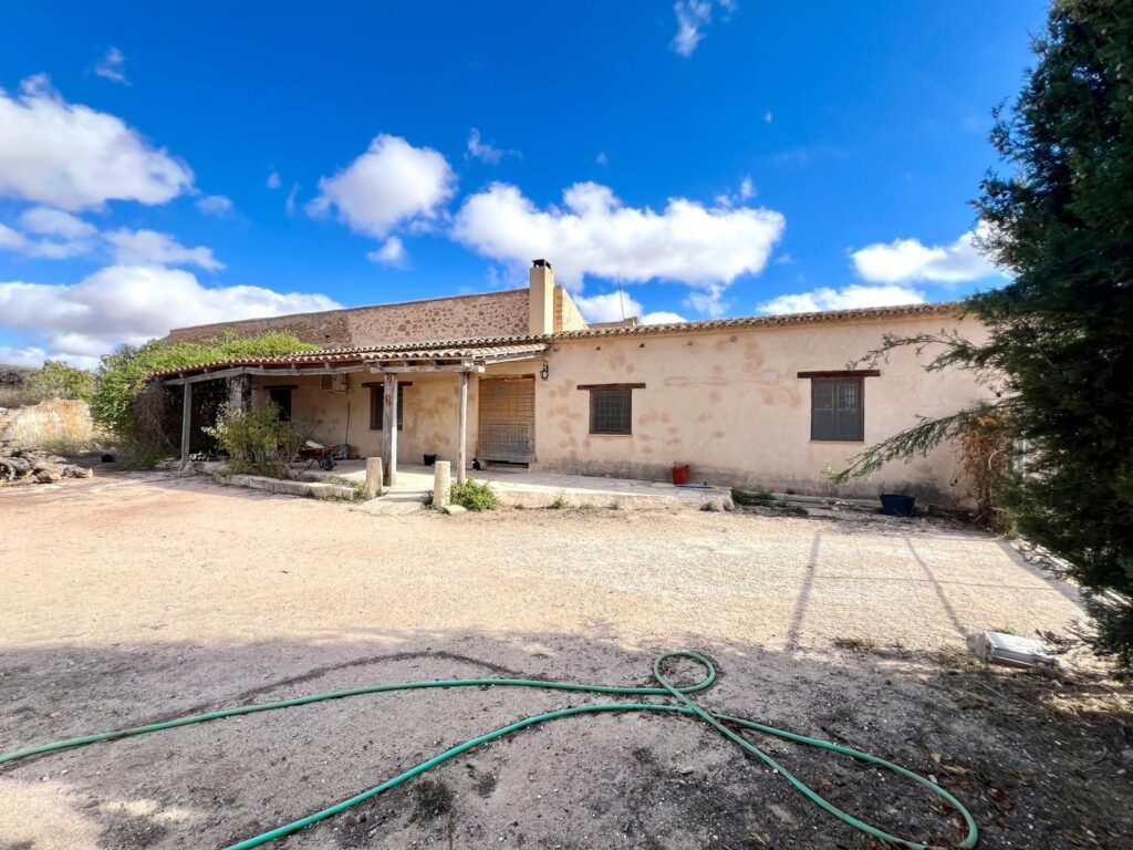 Country House w Pinoso - oferta MLSC3275965